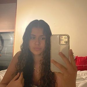 Meet your Posher, Paige